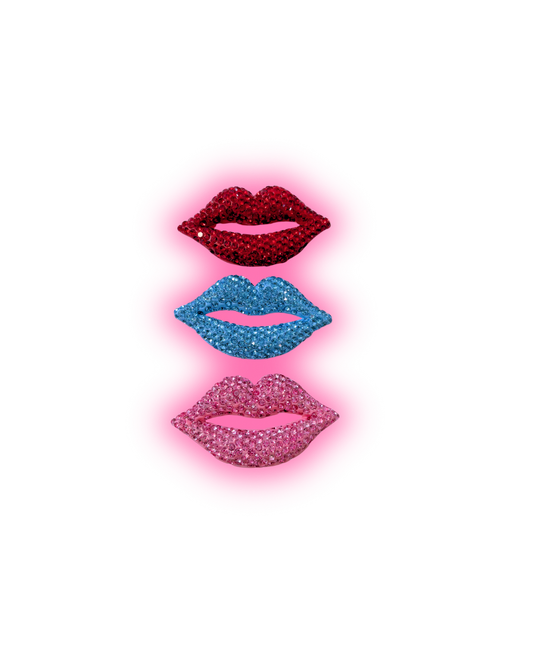 BLING LIPS CHARM